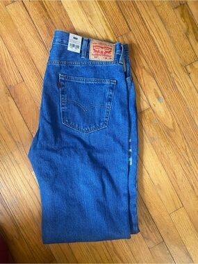 New! Levi’s 550 Relaxed Fit 40x30 Jeans